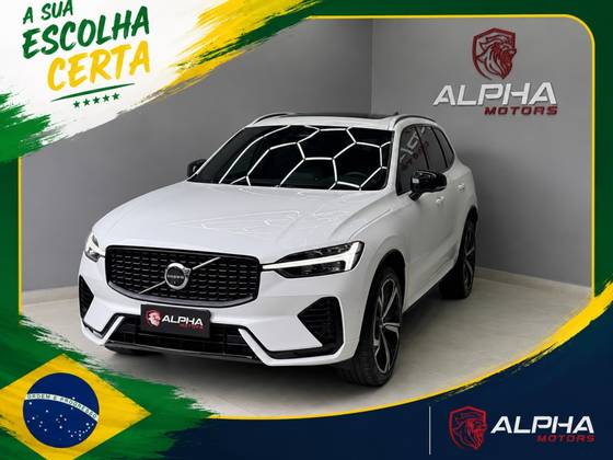 VOLVO XC60 2.0 T8 RECHARGE ULTIMATE DARK AWD GEARTRONIC VOLVO XC60 2.0 T8 RECHARGE ULTIMATE DARK AWD GEARTRONIC
